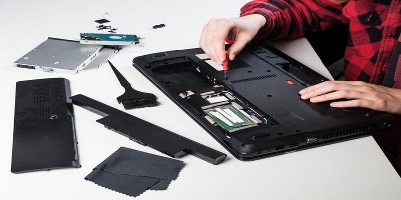 Laptop Battery At Home In 4 Easy Steps